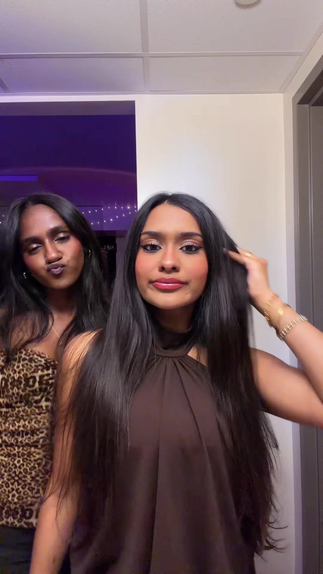 @rishika🎀