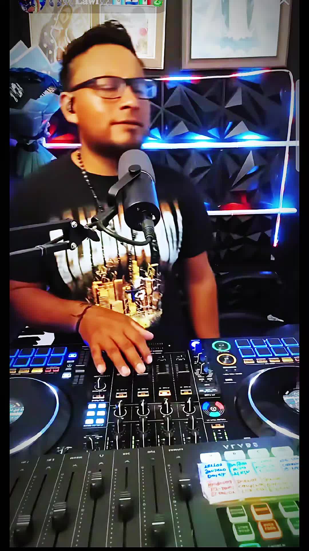 @🎧⛓️𝐋𝐚𝐰𝐢⛓️🇬🇹🇸🇻🇲🇽🐍