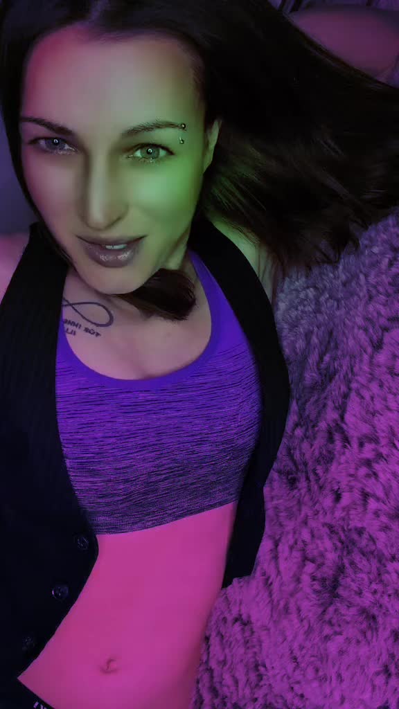 @&hearts;️💥🖤👑🅶🆄🅰🅿🅰👑🖤💥&hearts;️