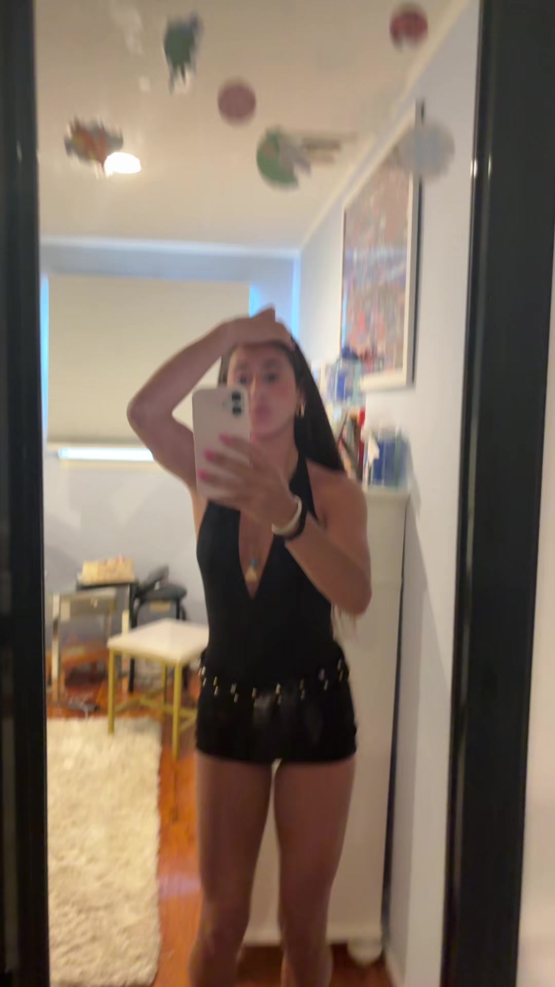 @avarosen_