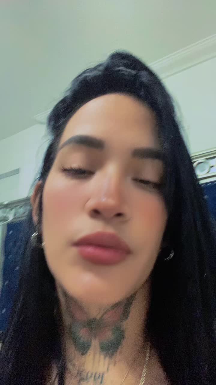 @Rosa🦋