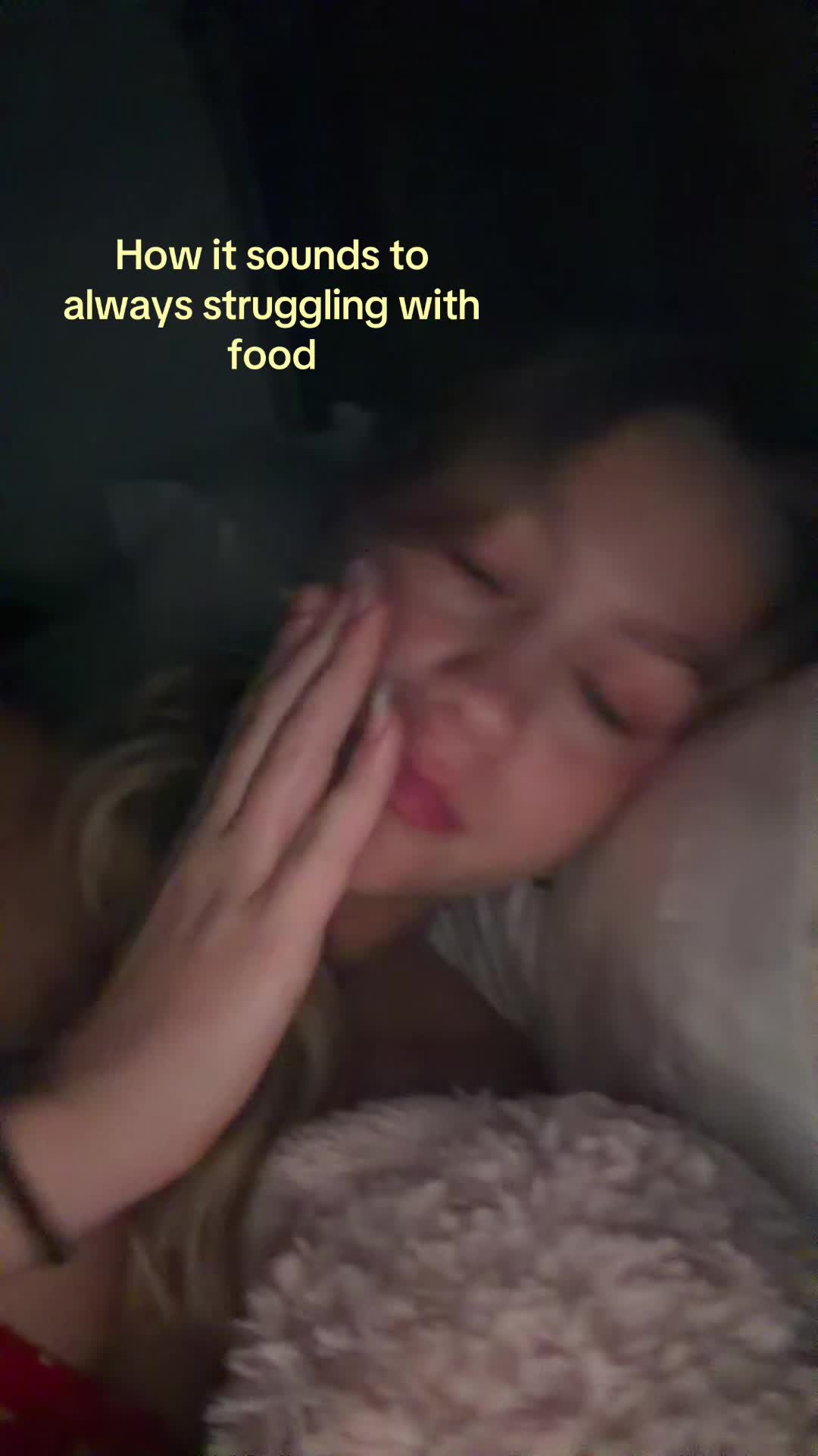 @pinkglitterypinnapple