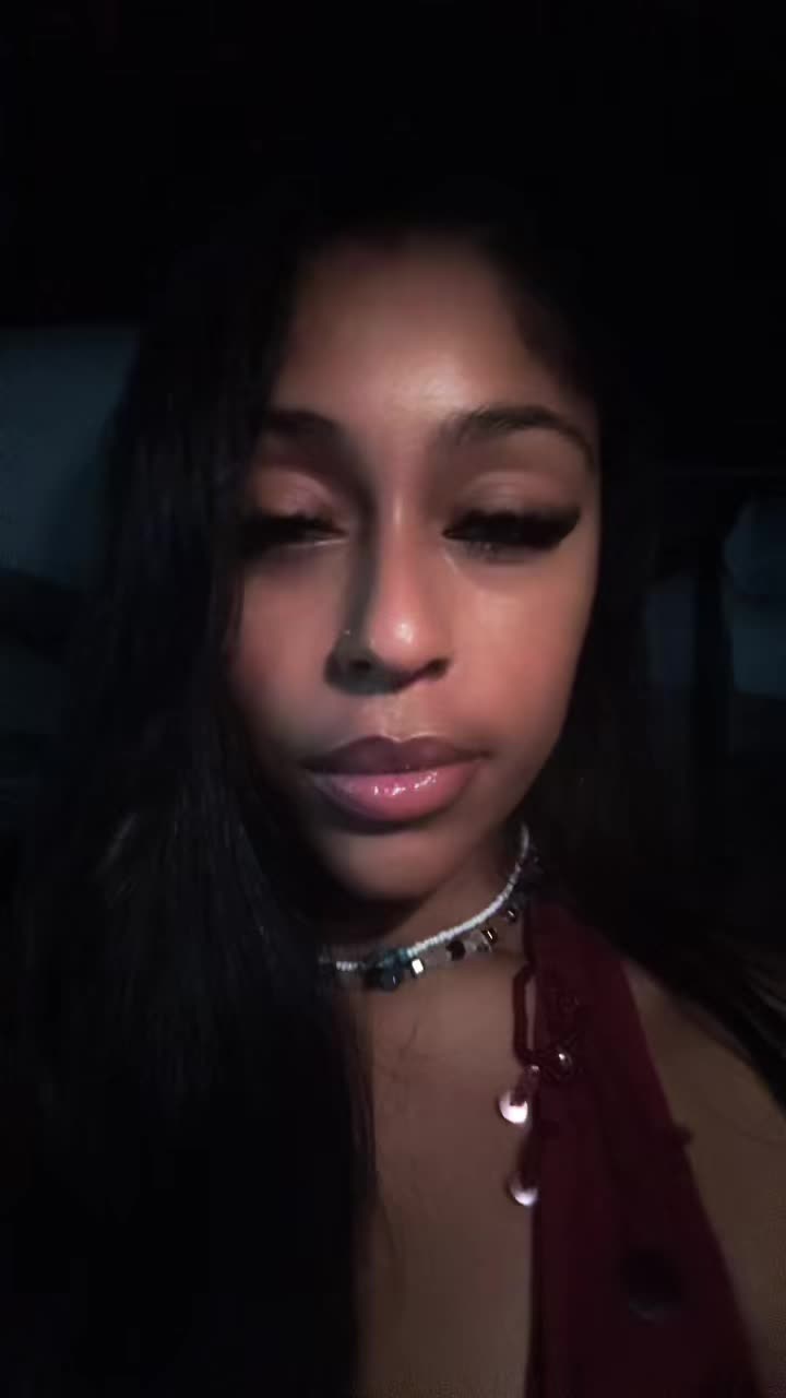 @Pinklaflare