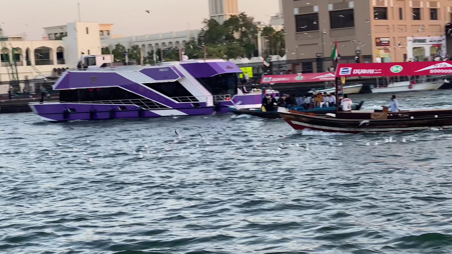 @sama کشمیری 🎭