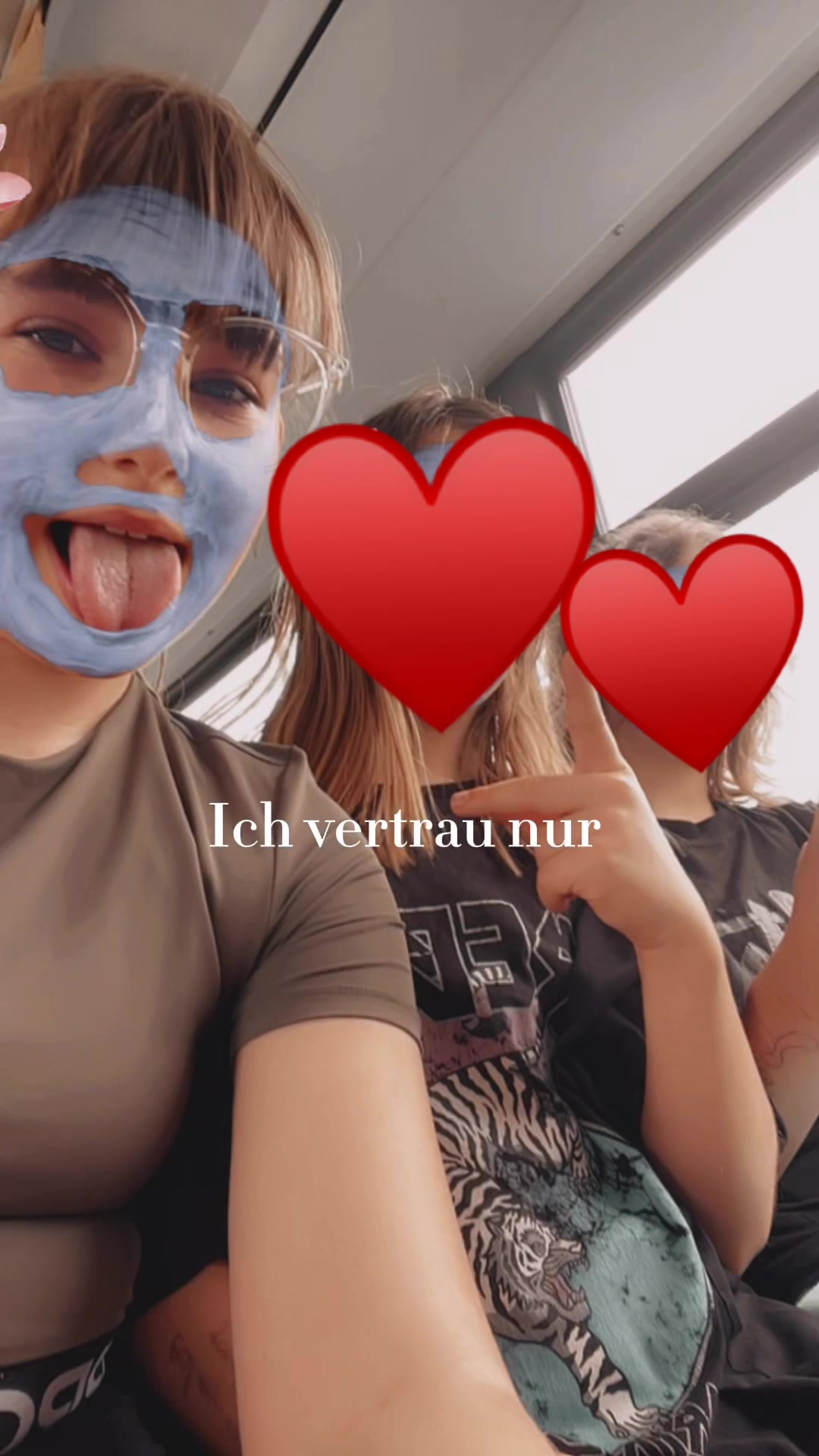 @✨M.R✨