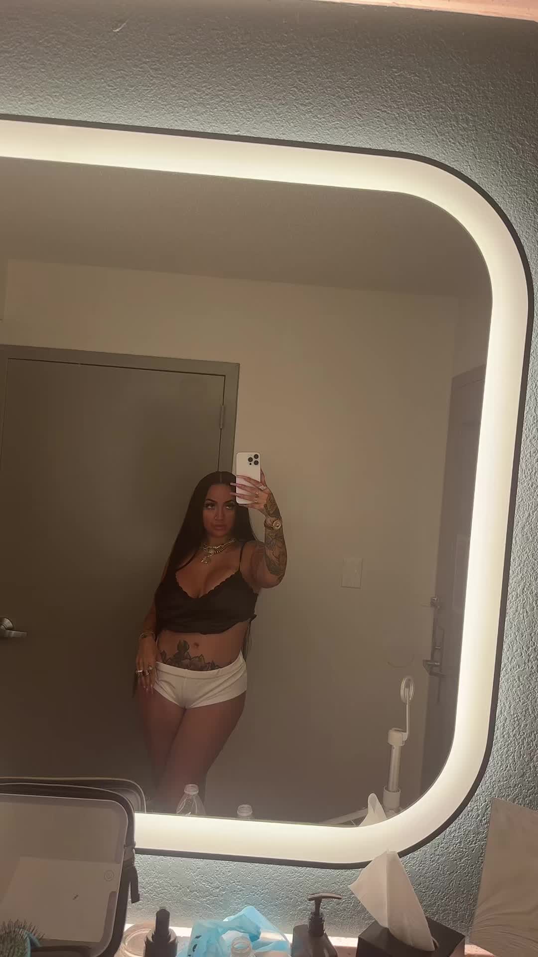@DatQueen