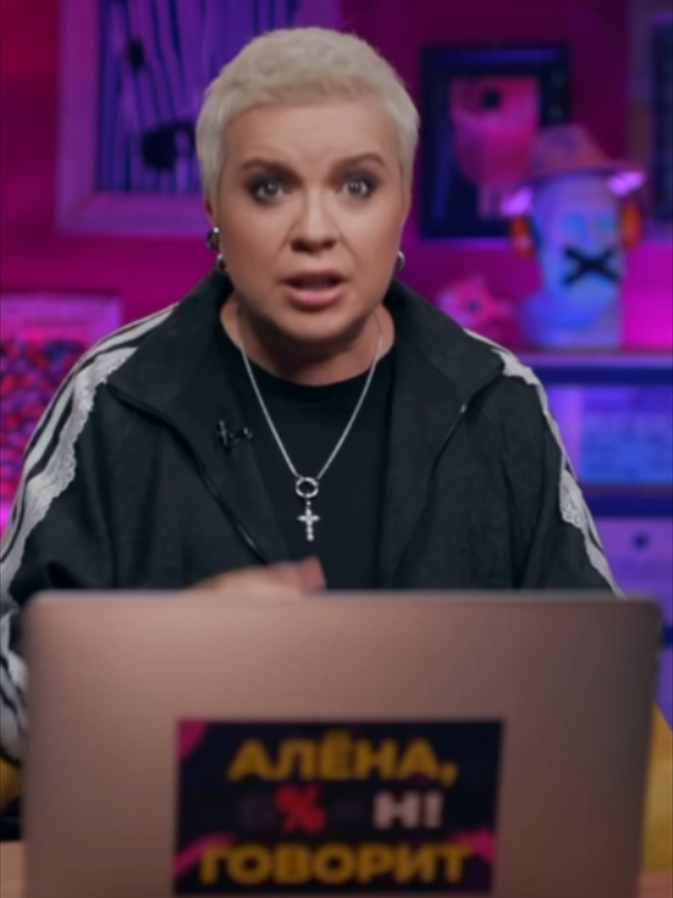 @Rus Showbiz