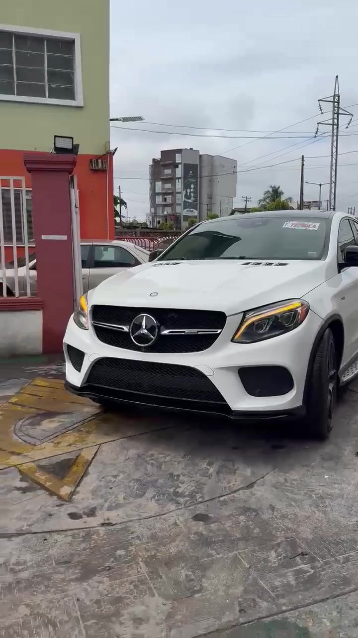 @RealVentureAutos