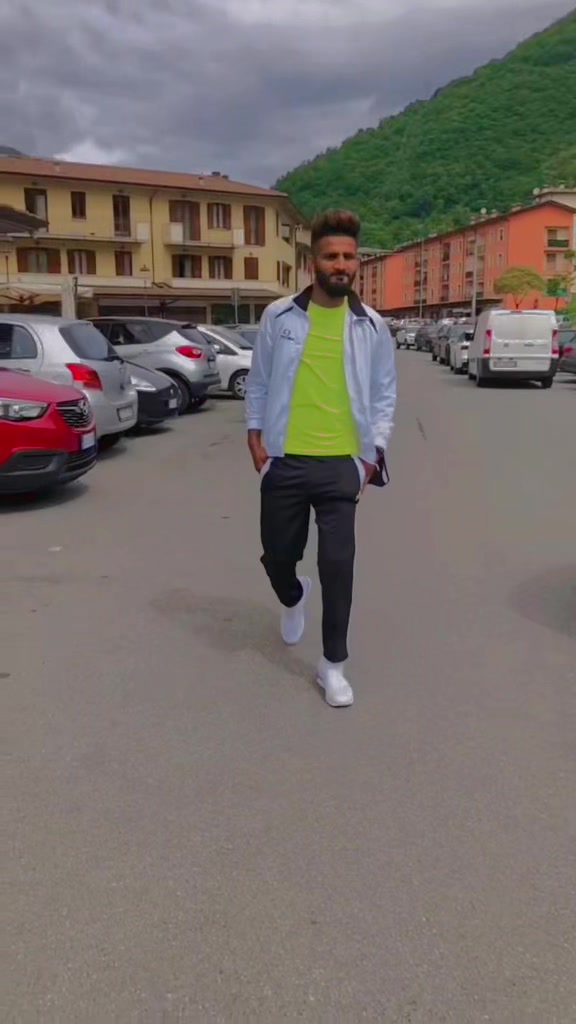 @ZilleMehar456🦅🇵🇰❤️🇮🇹🦅