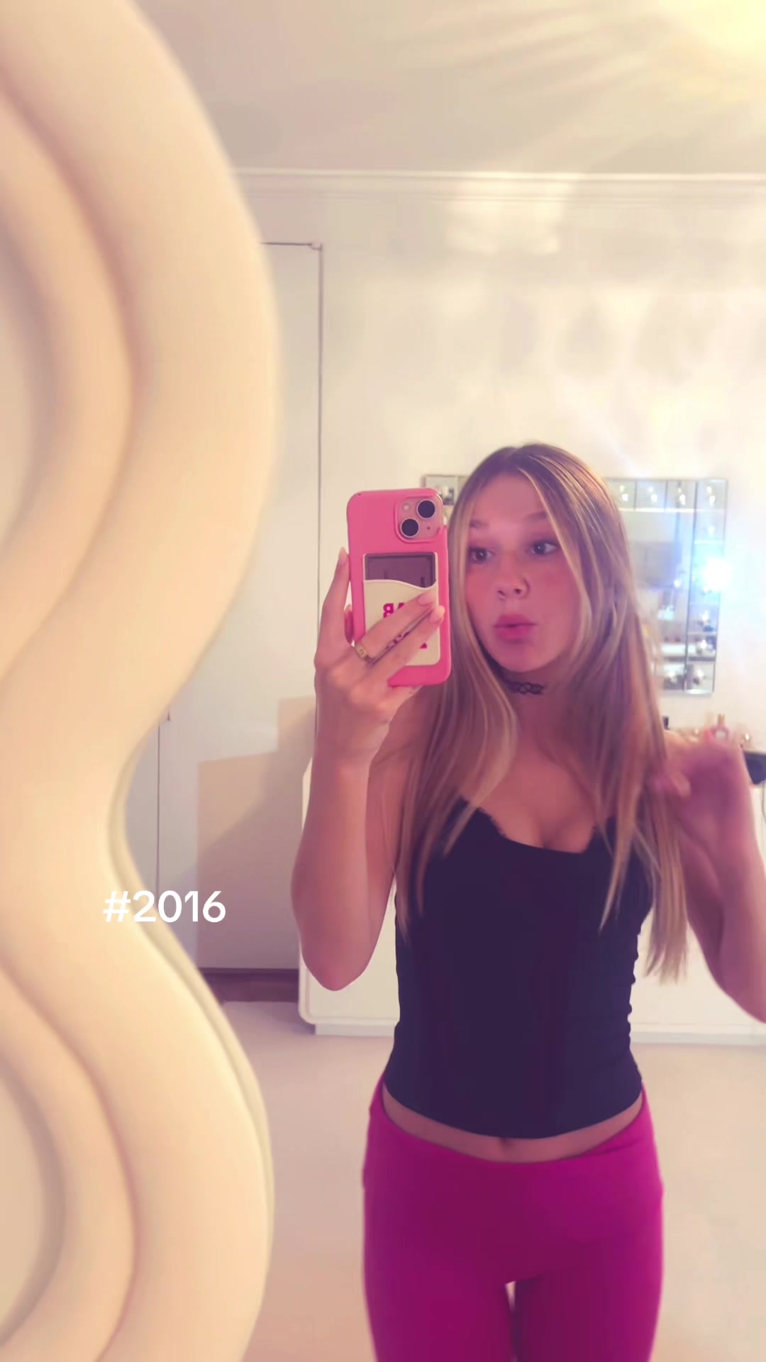 @lolaschiffer