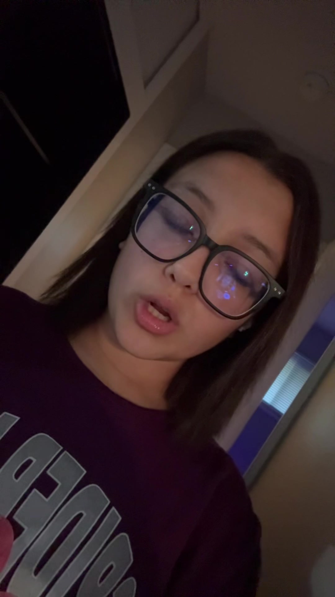 @⃟