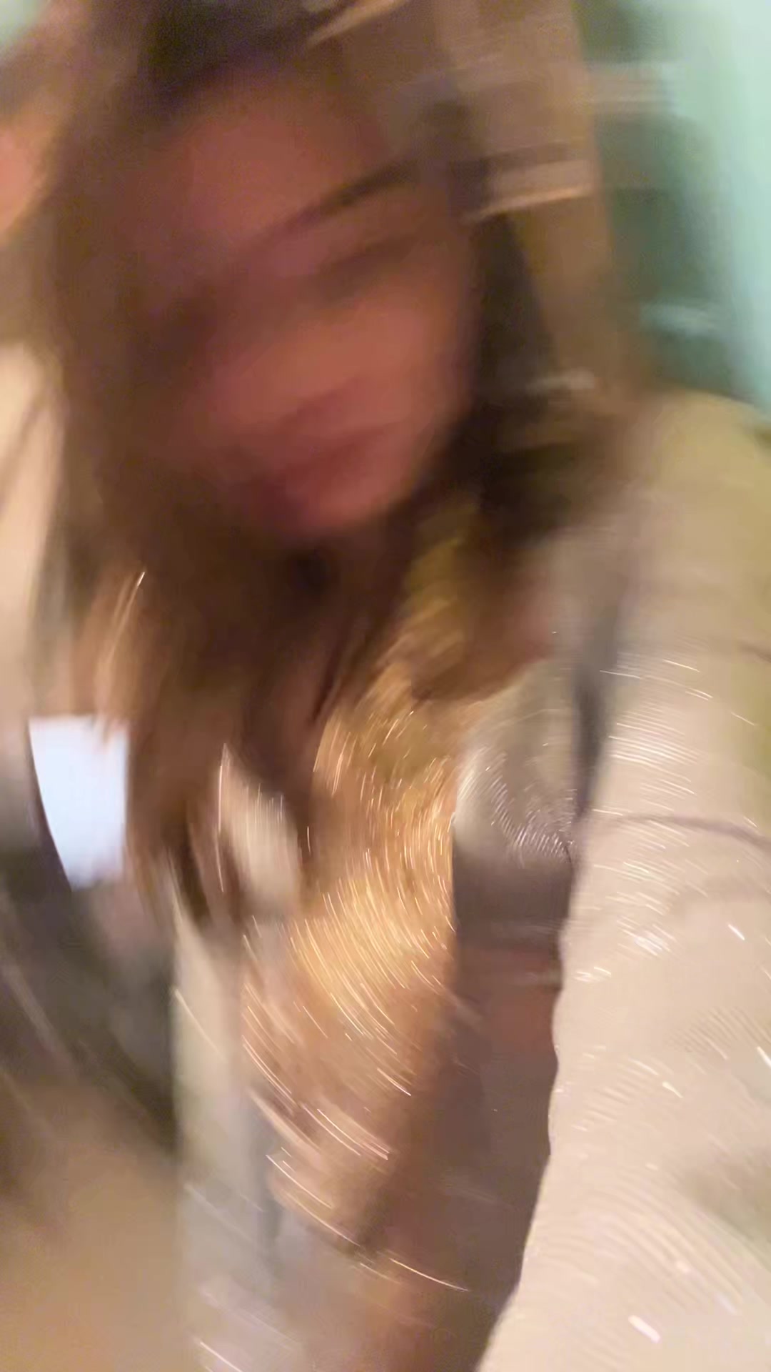 @𝑭𝒍𝒐𝒓𝒂🌸
