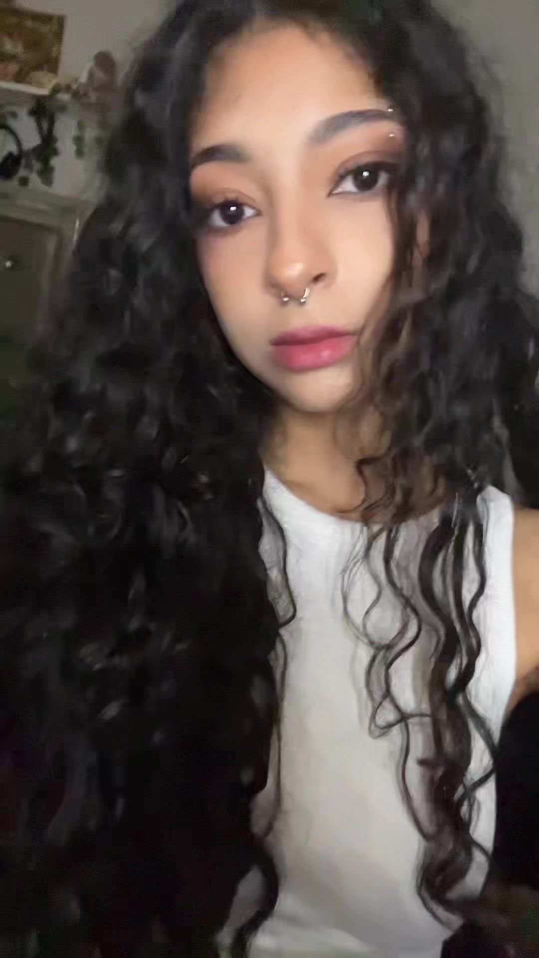 @girlinbed