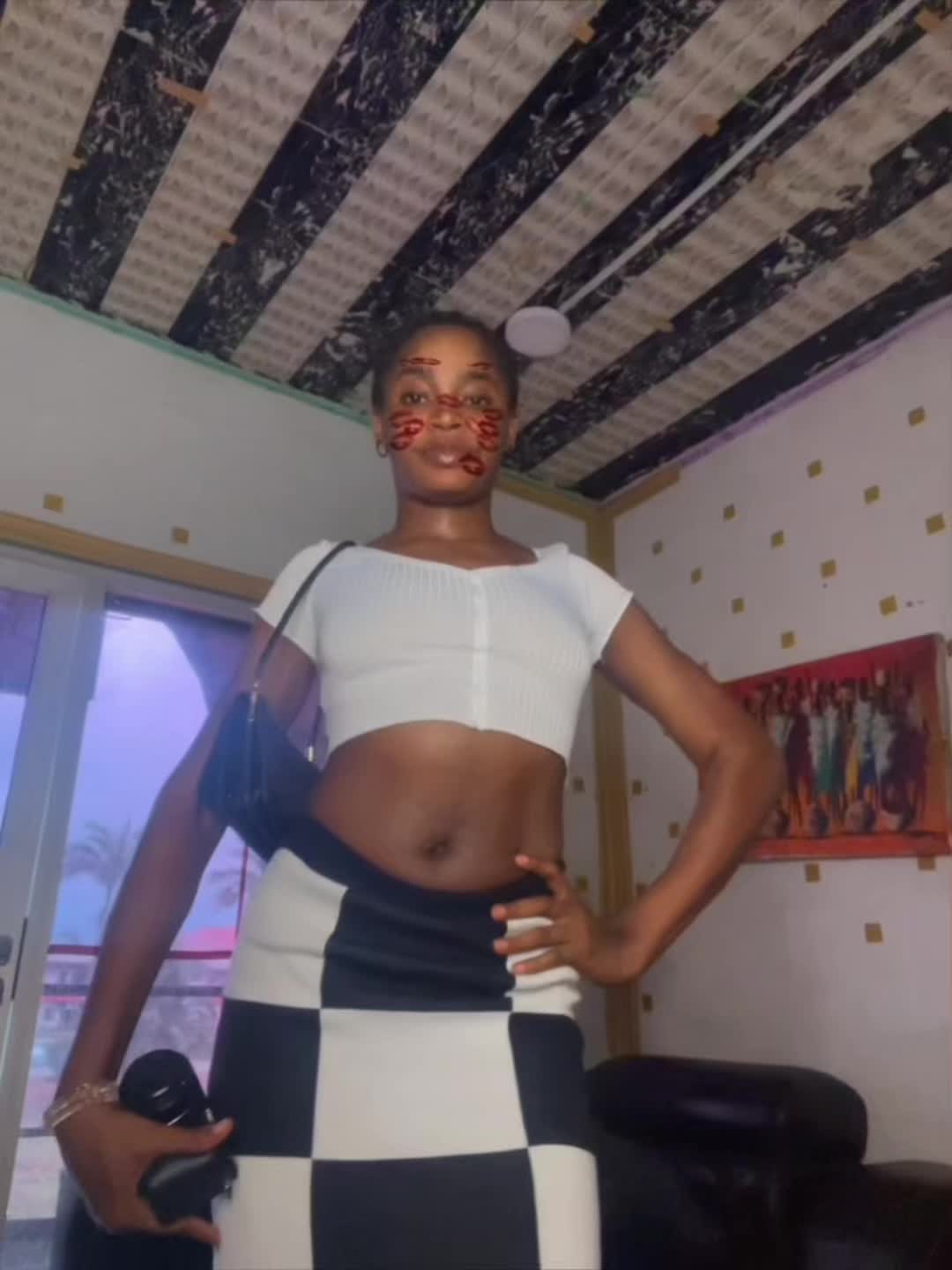 @🧚