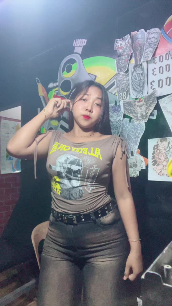 @ᥫ᭡ Khin Ma Ma စဥ့်ကိုင်သူလေး🤍