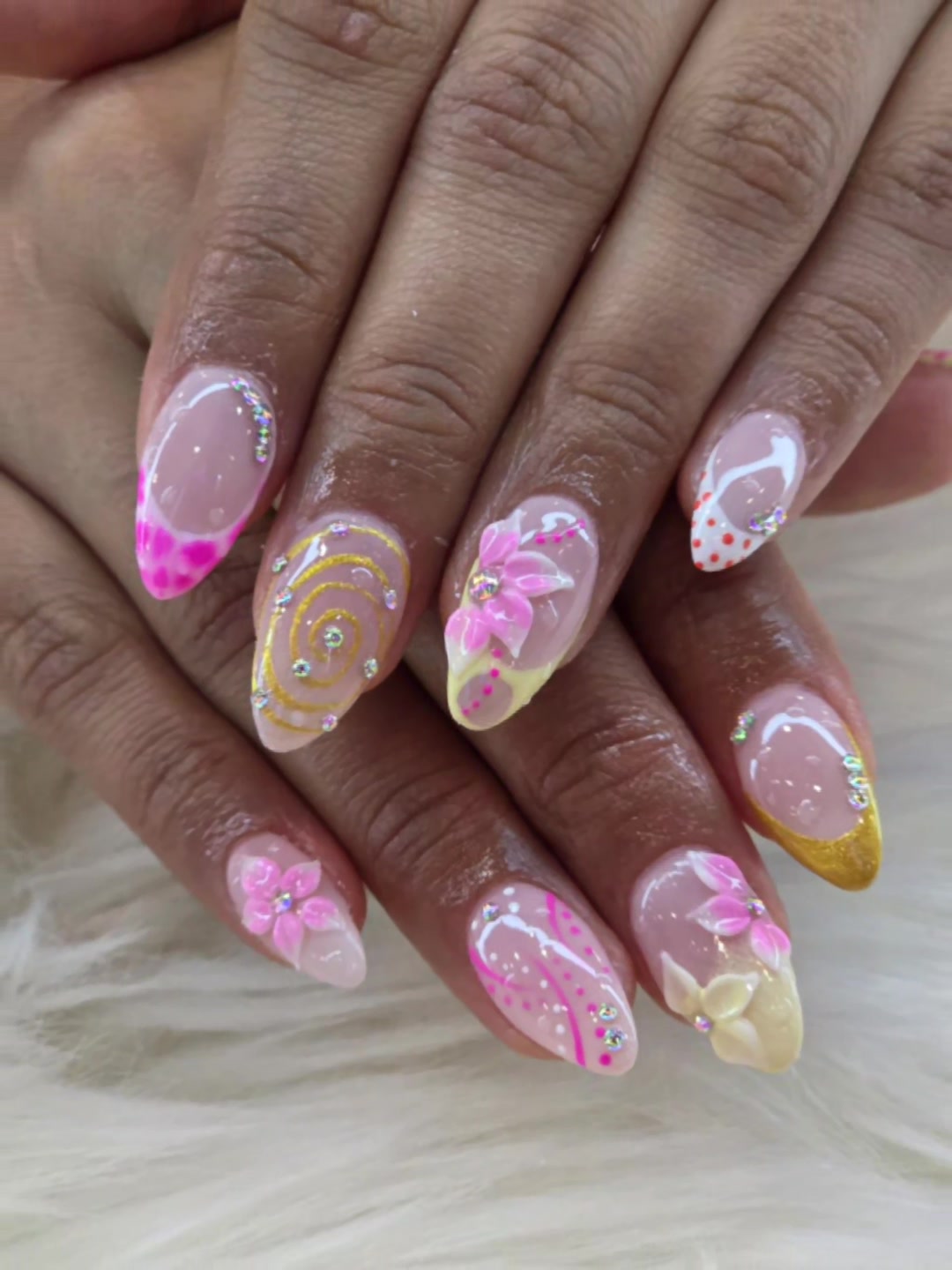 @AnneNails