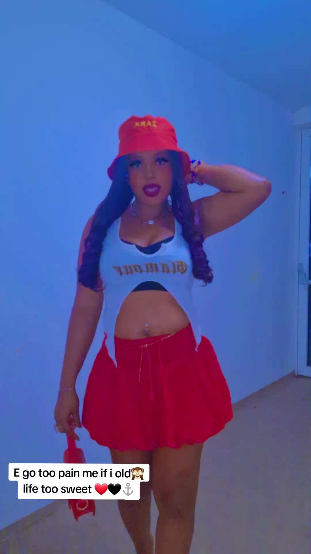 @Golden Queenbaby
