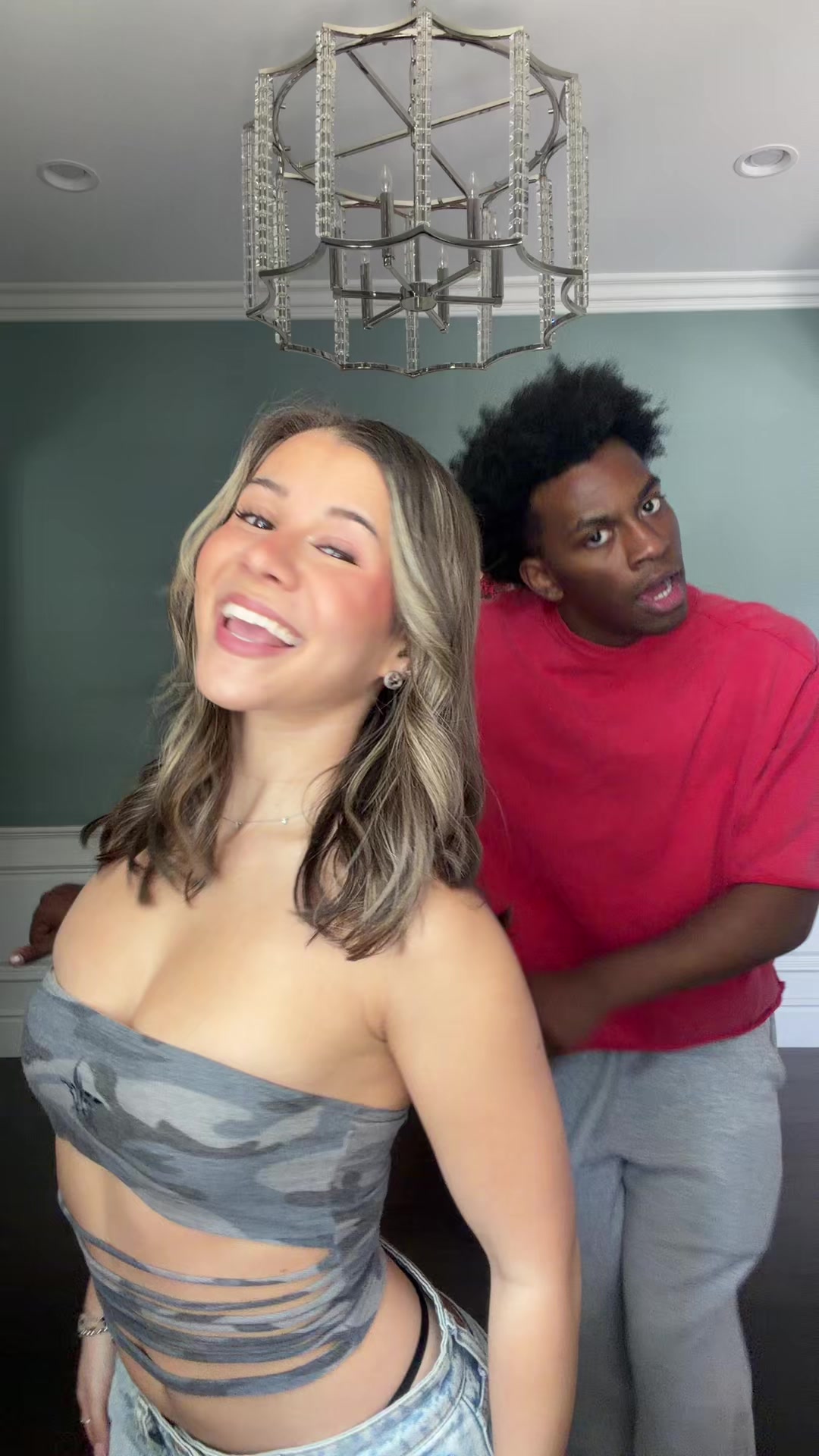 @iamparisjoy