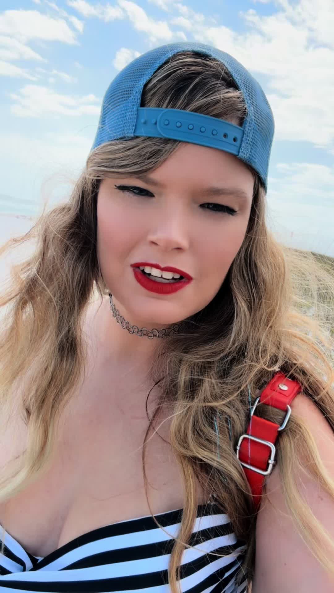 @laurenashley131989