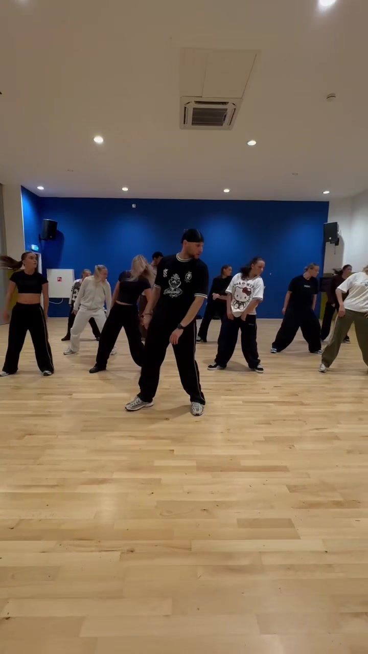 @dd_officialdancecrew