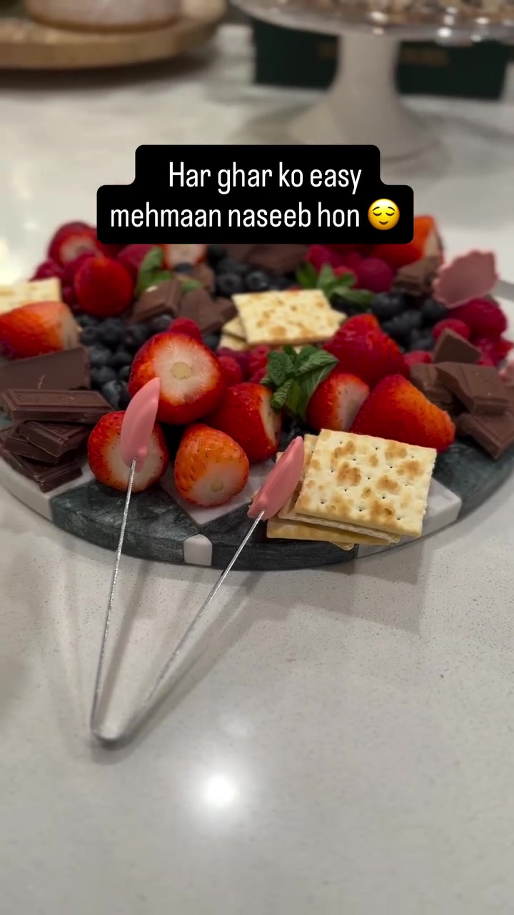@B E E N I S H