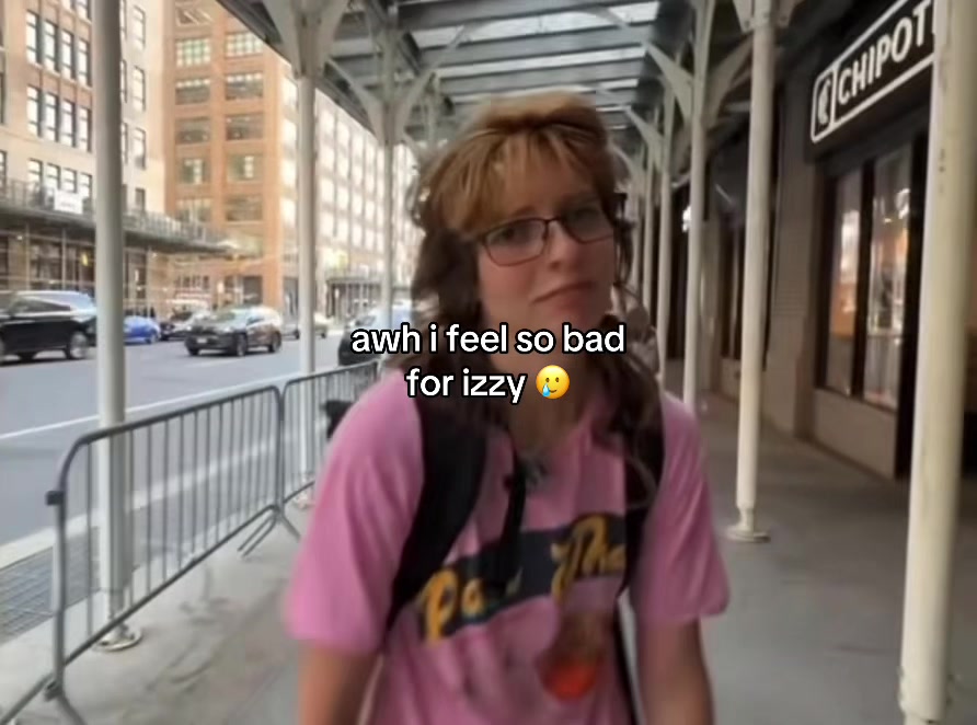 @holly