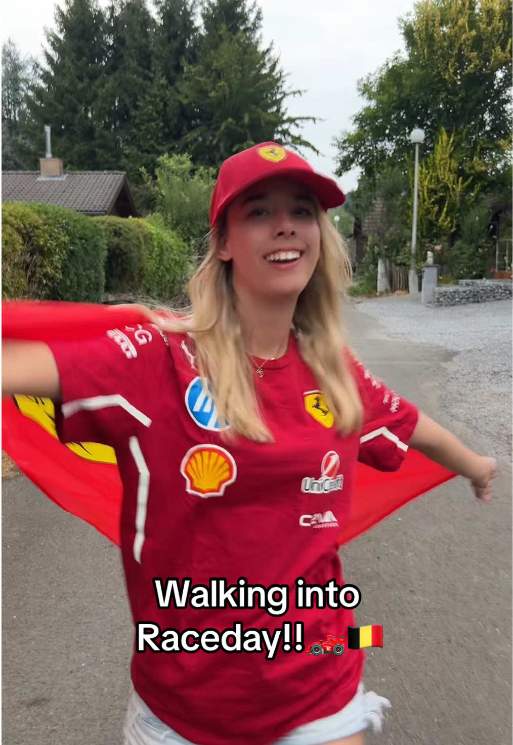 @Elineee 🏎️