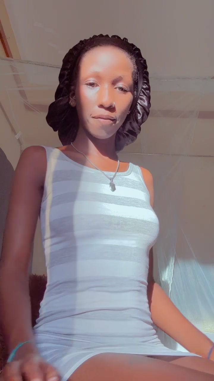 @BlakPea🖤💕