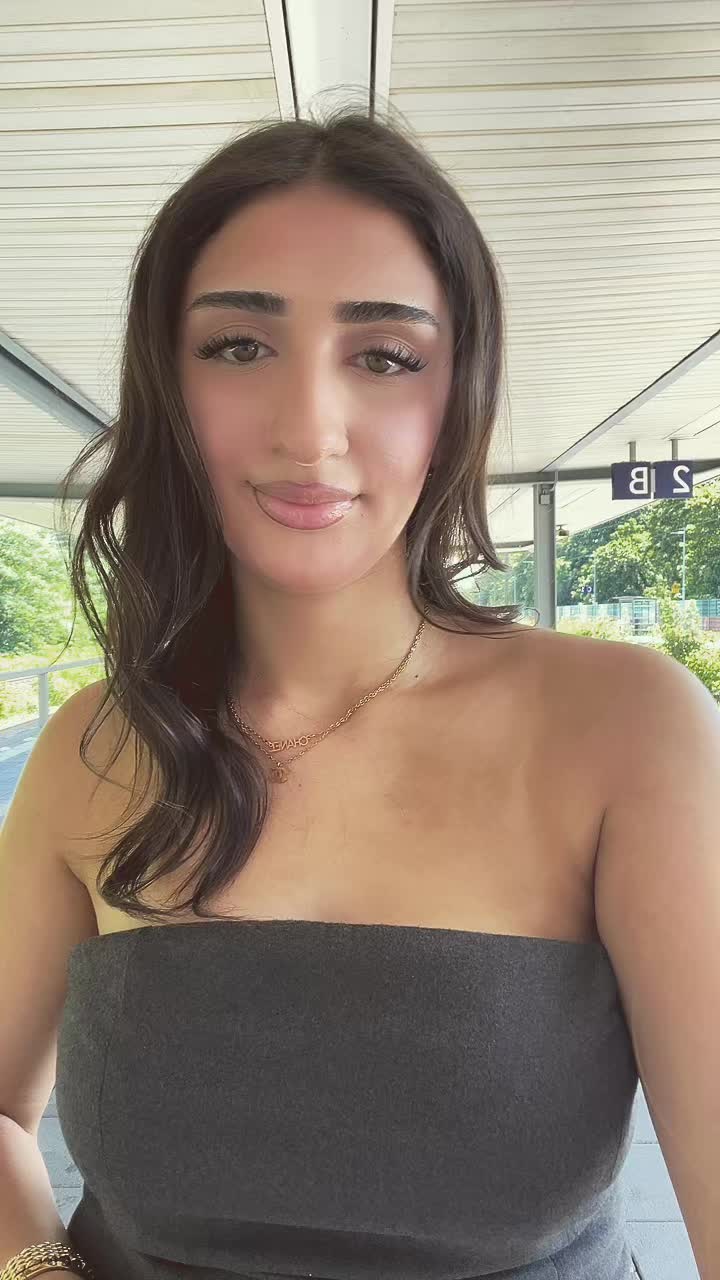 @S ꨄ︎