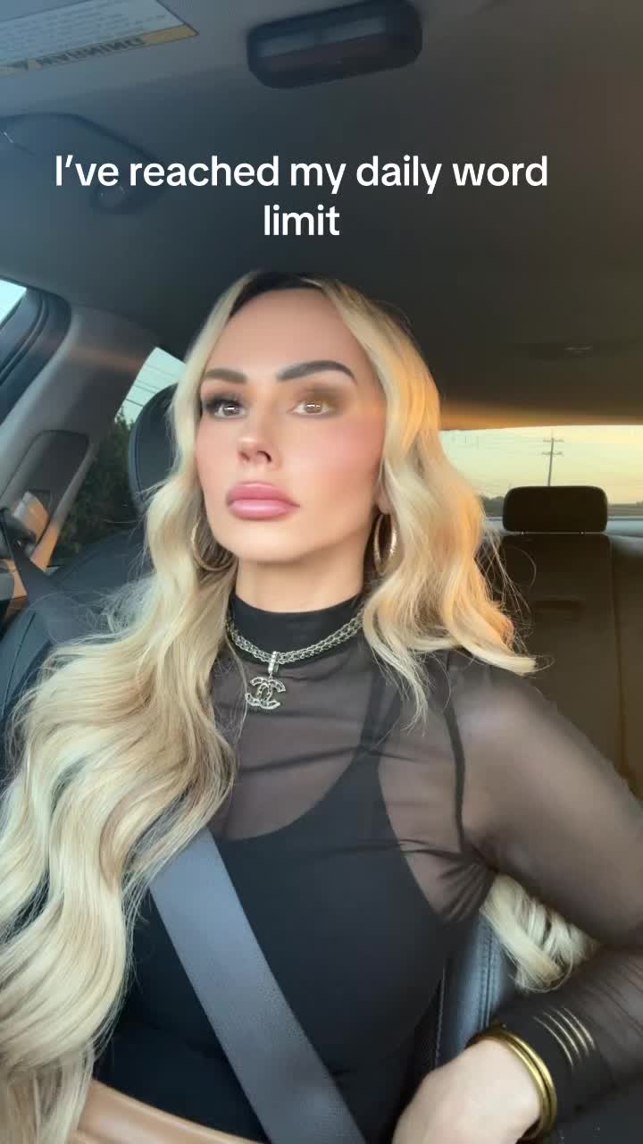 @Angela | Boss Barbie ๐