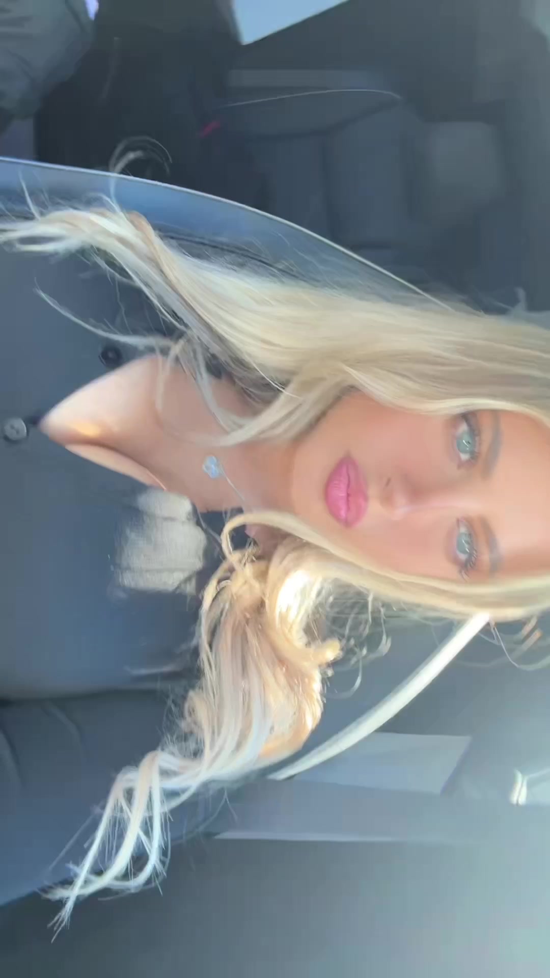 @sinaya