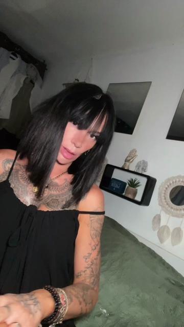 @Mrsinked07