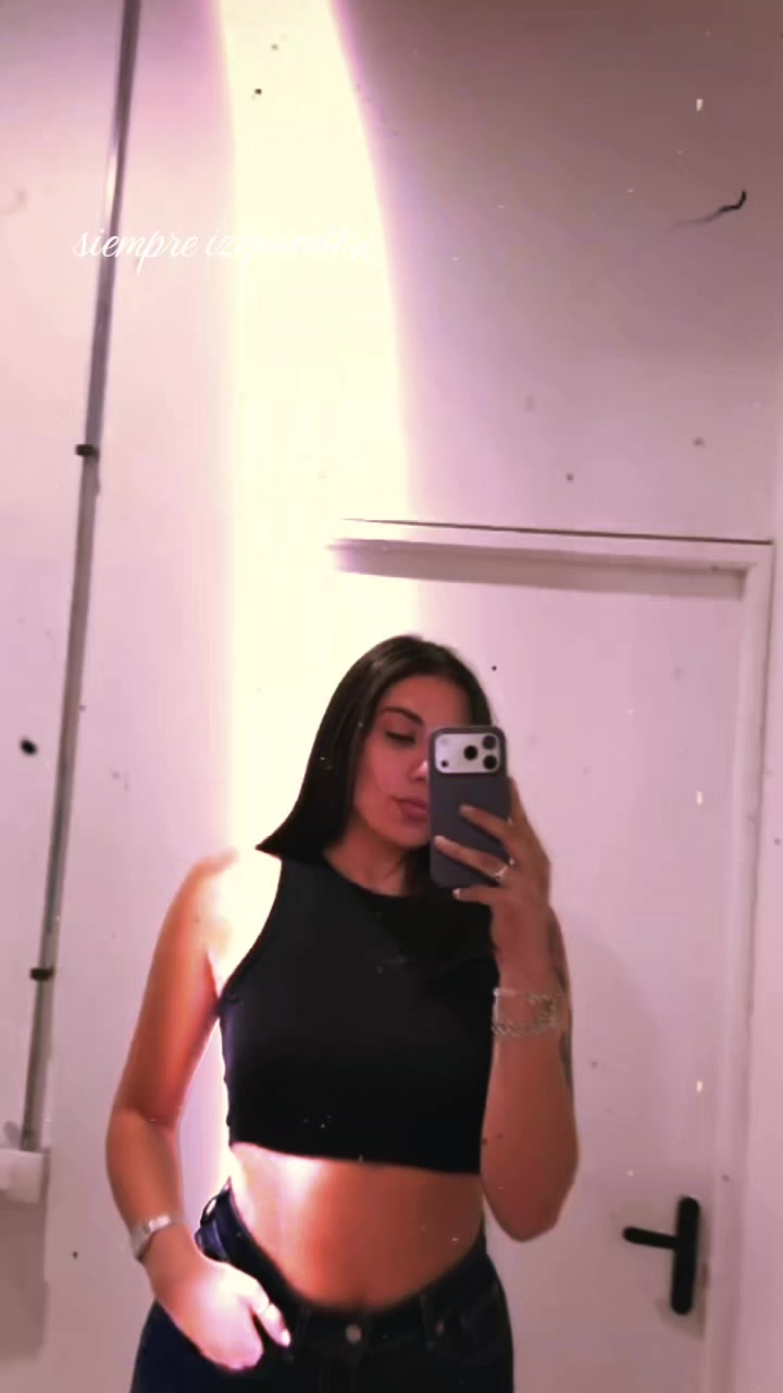 @siempre izquierda
