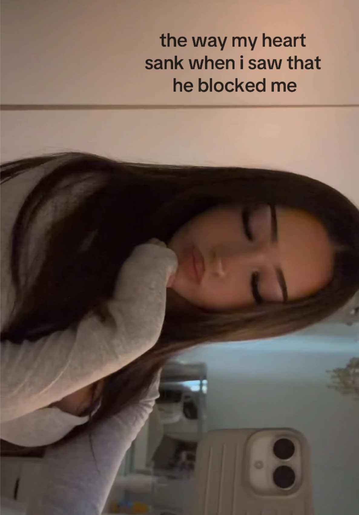 @ᥫ᭡.