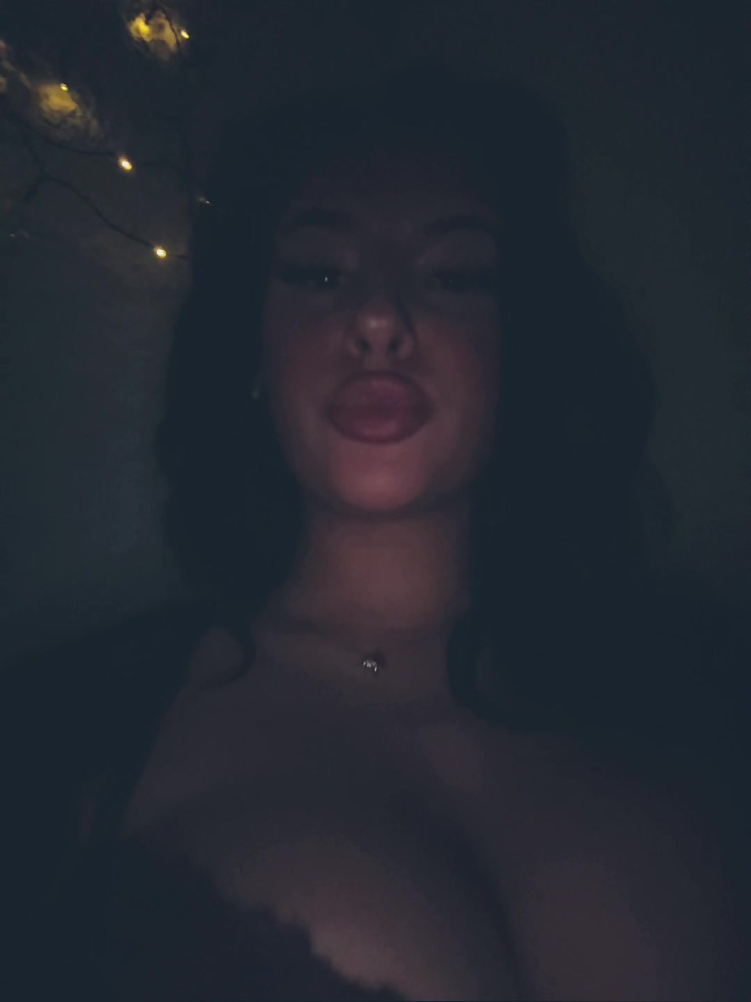 @𓃥𝙵𝚘𝚡𝚢𝚘𝚗𝚎𓃥