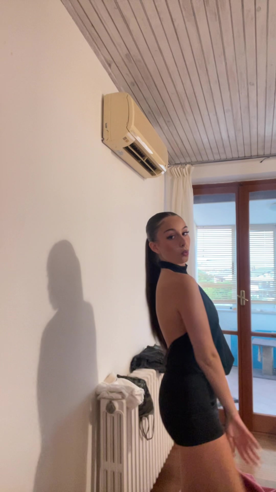 @23