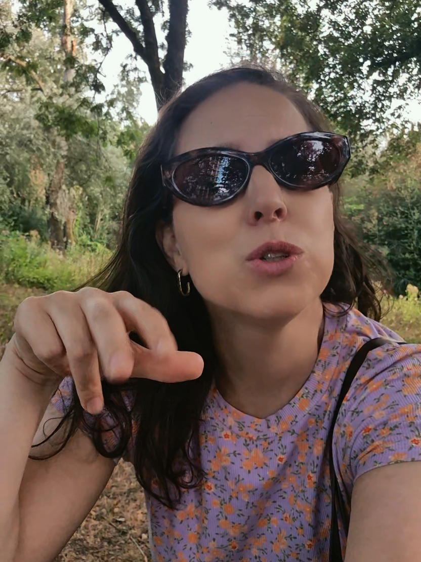 @Kirsten 🐝💜