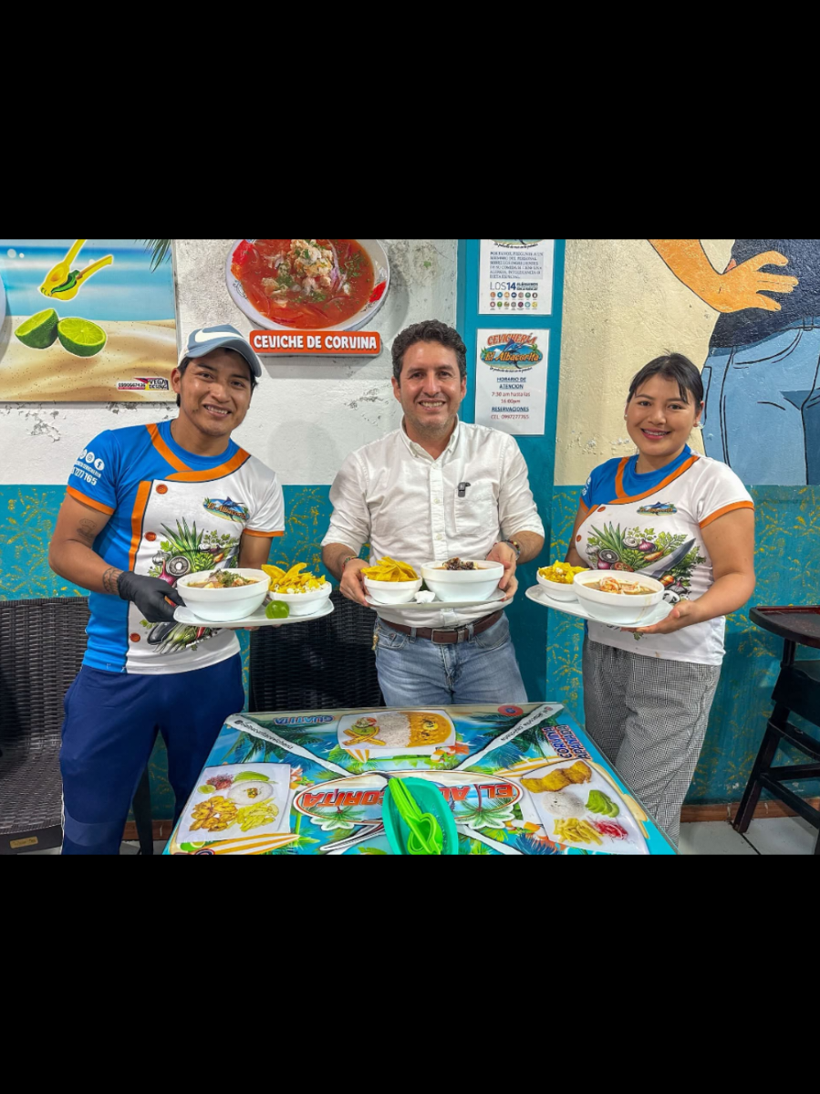 @elalbacoritacevicheria