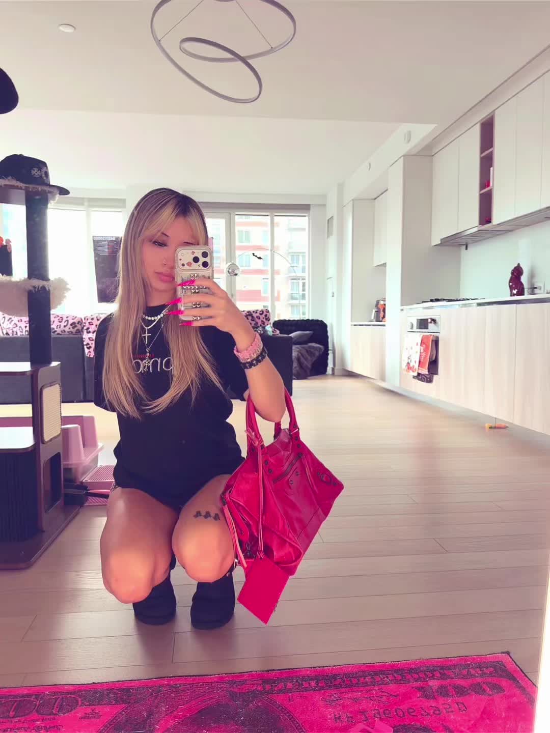 @meow