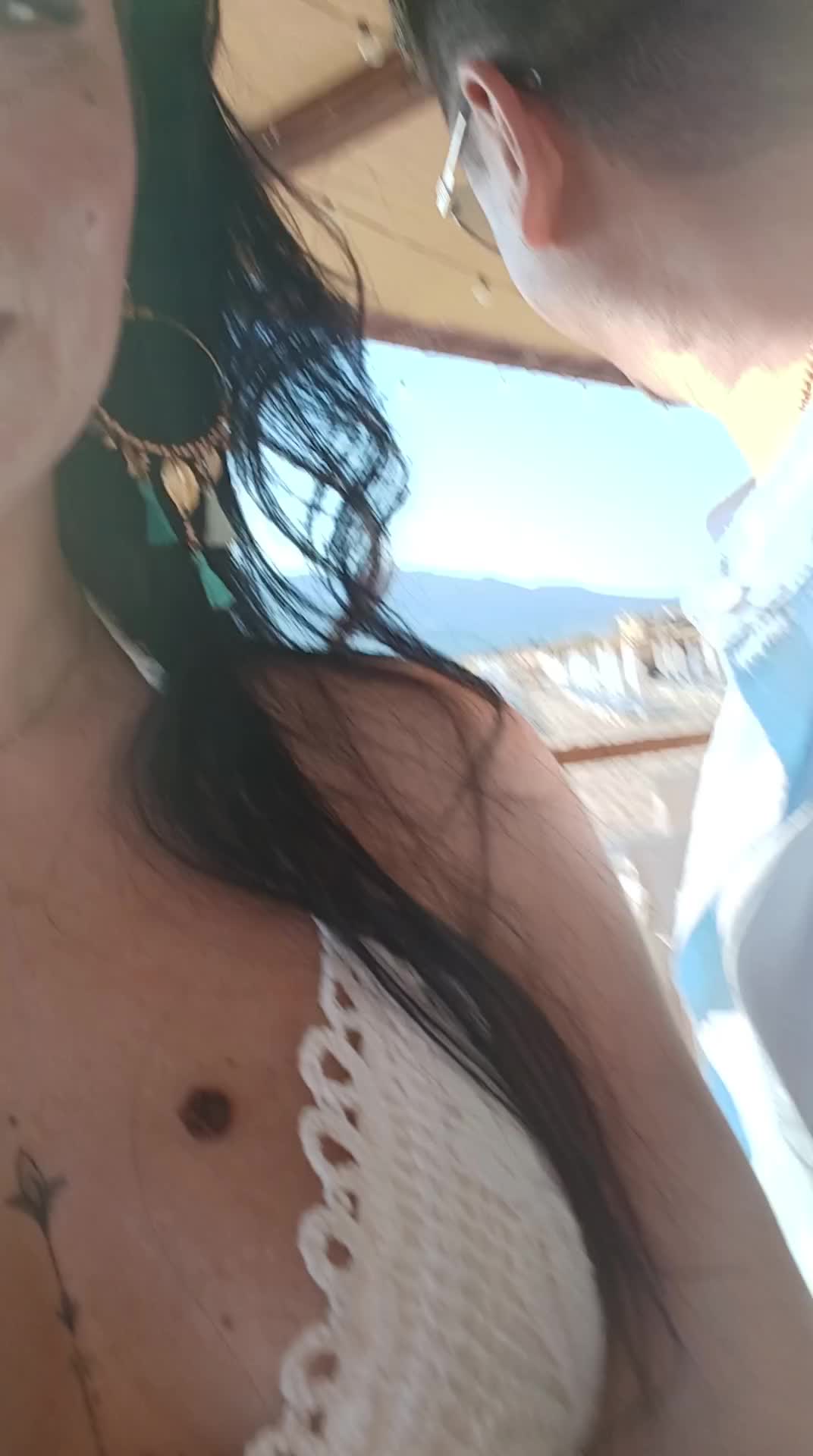 @Lucia Fontana