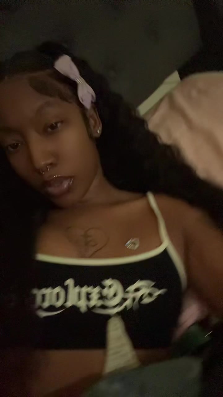 @missleolove🩷