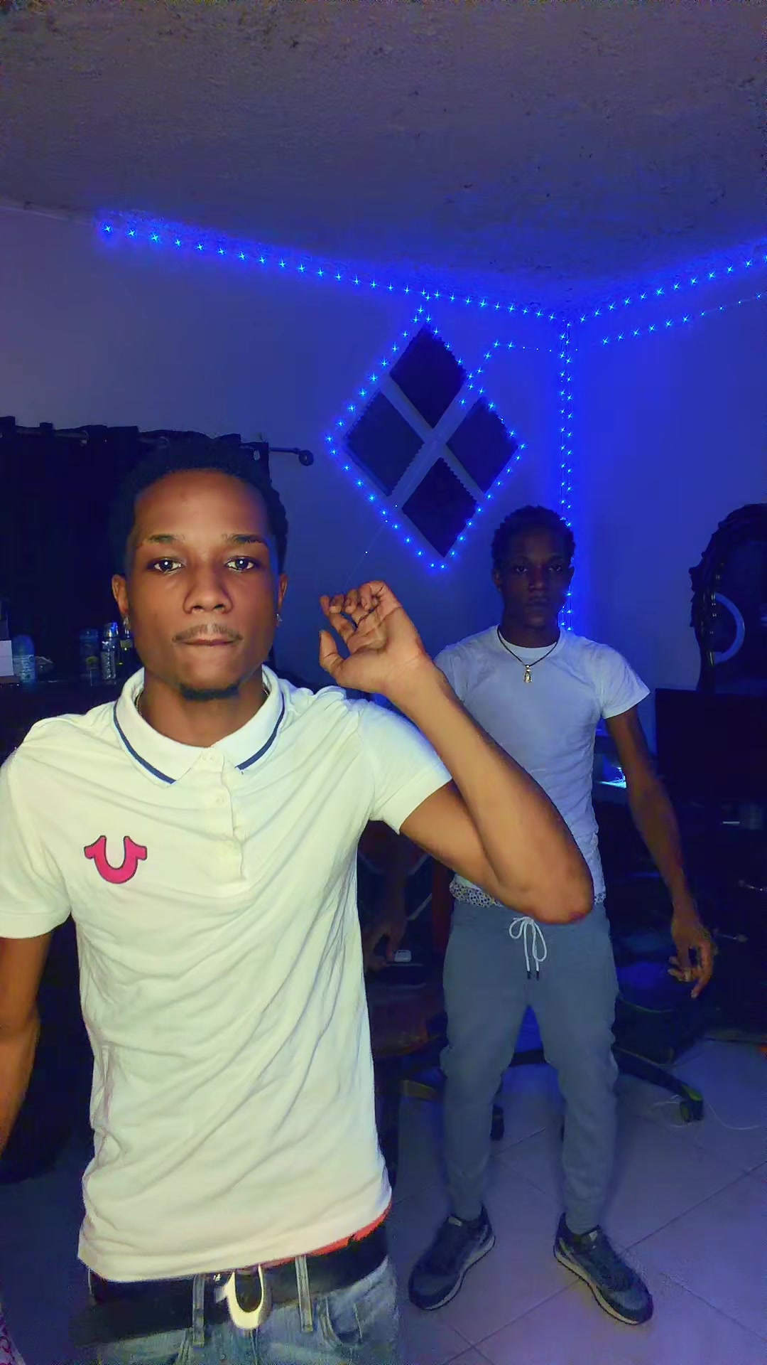 @driptwinz