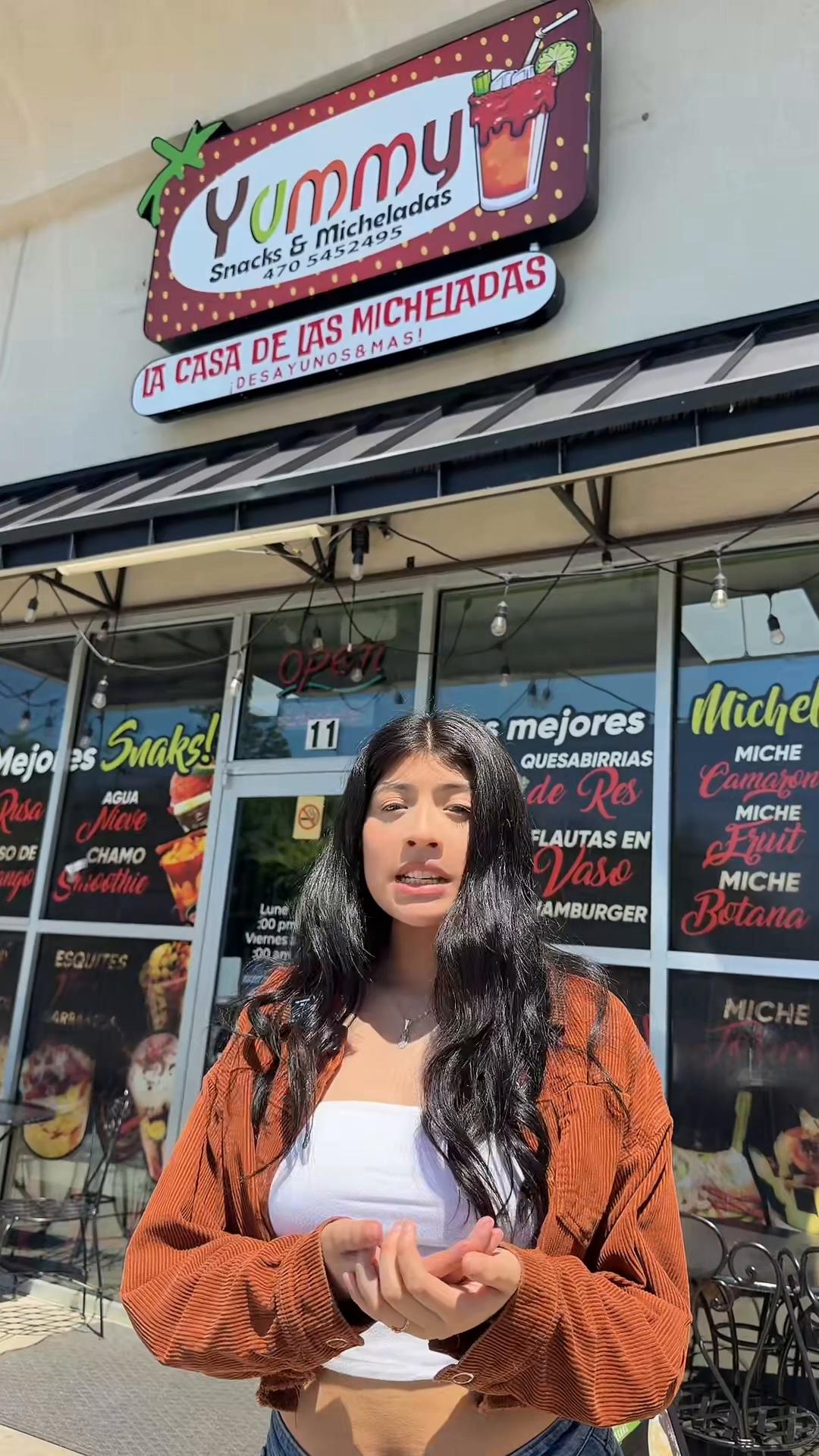 @Yummy snacks y micheladas