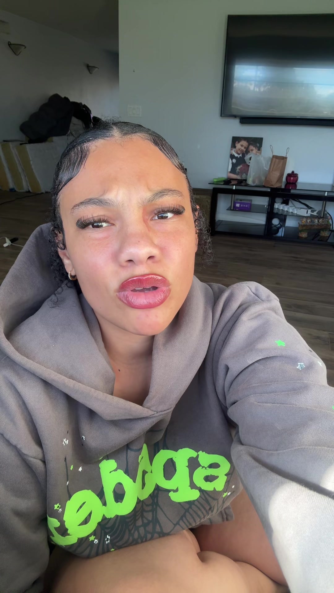 @𝒟𝑜𝓃𝓎𝒶💋
