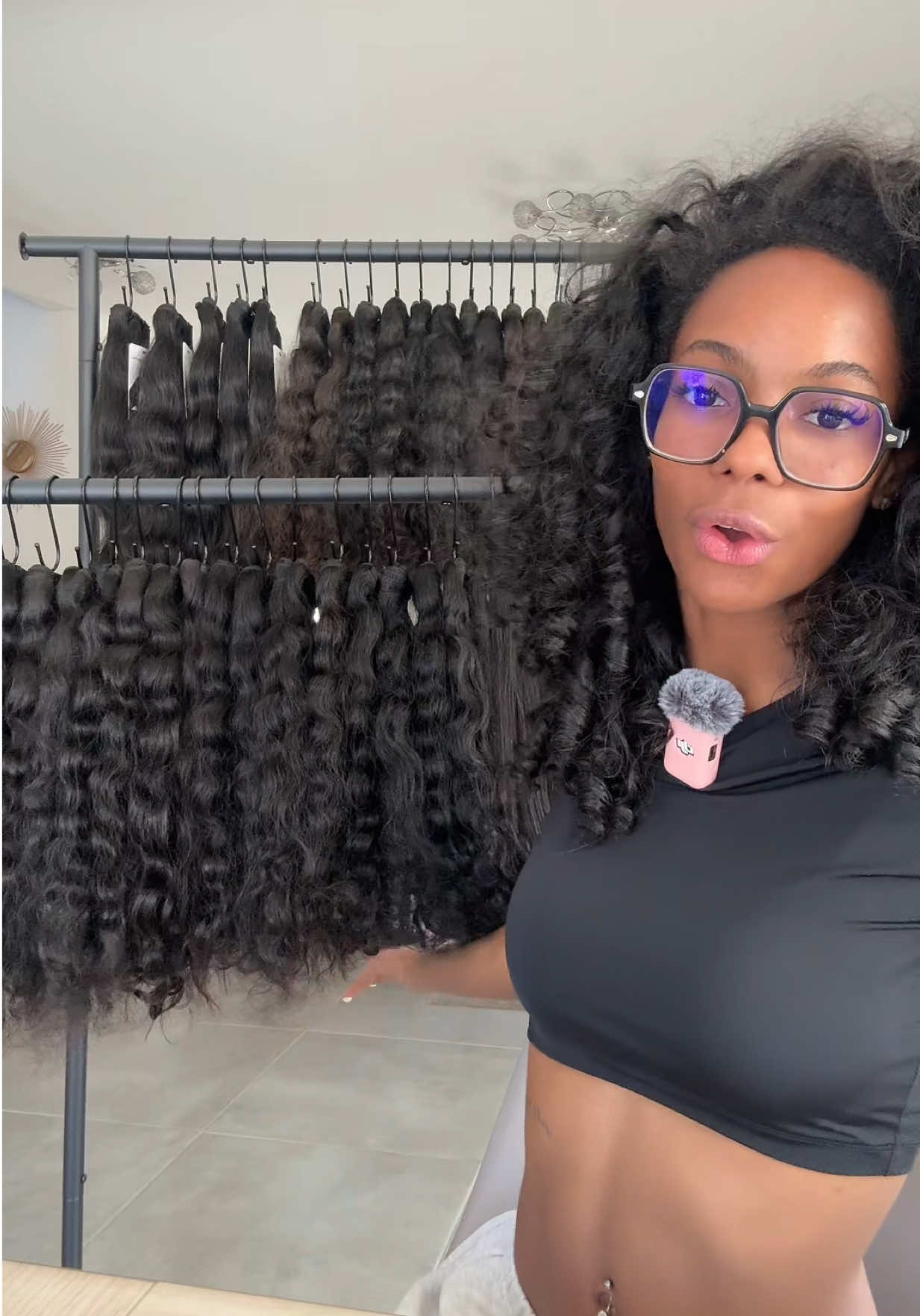 @RAWTHENTIC HAIR.