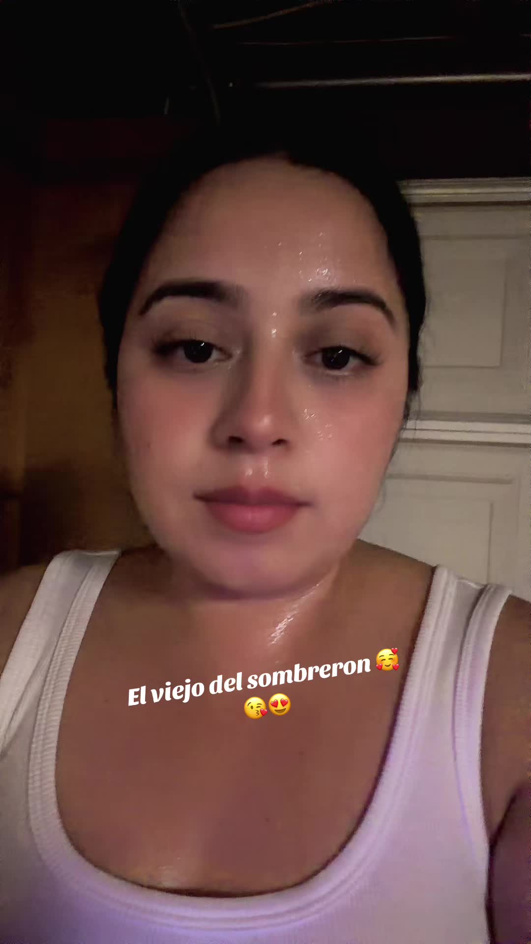 @anabella
