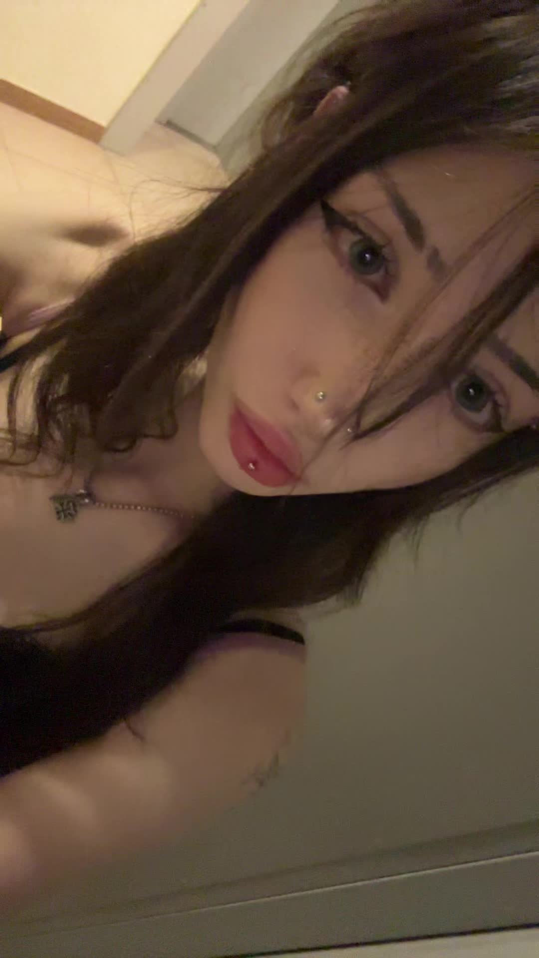 @h8telovr
