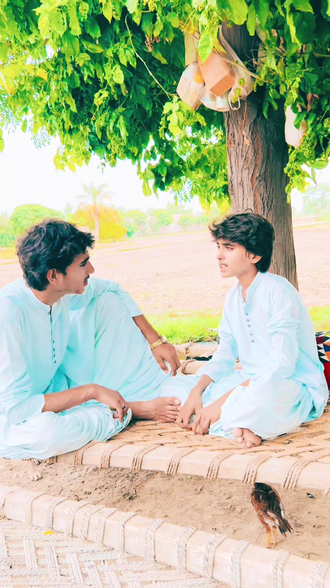 @Hum 2 bhai