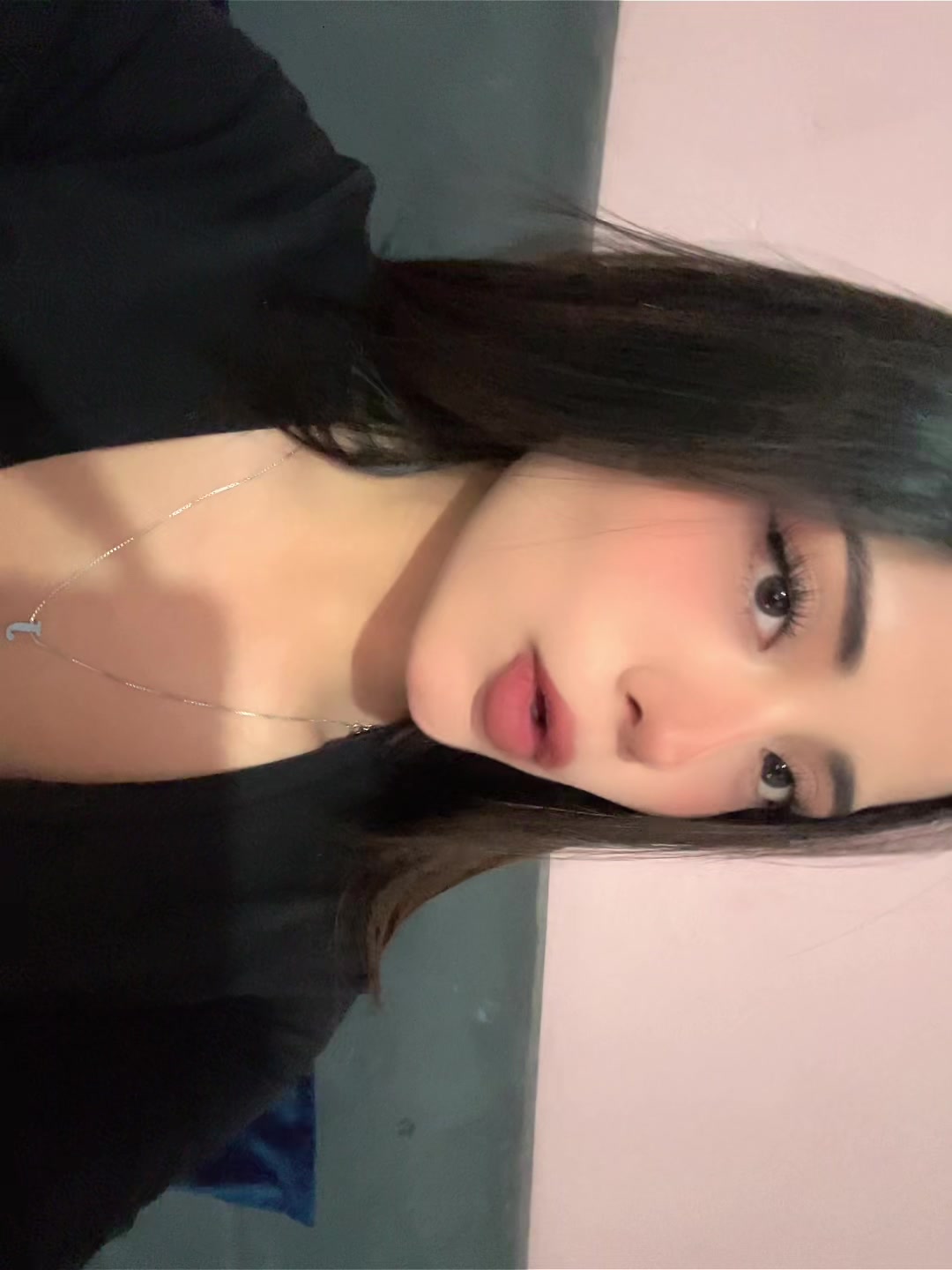 @nahomi._.8