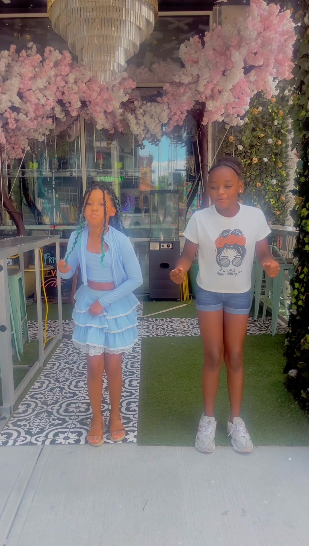 @Jahari +💅 Queen